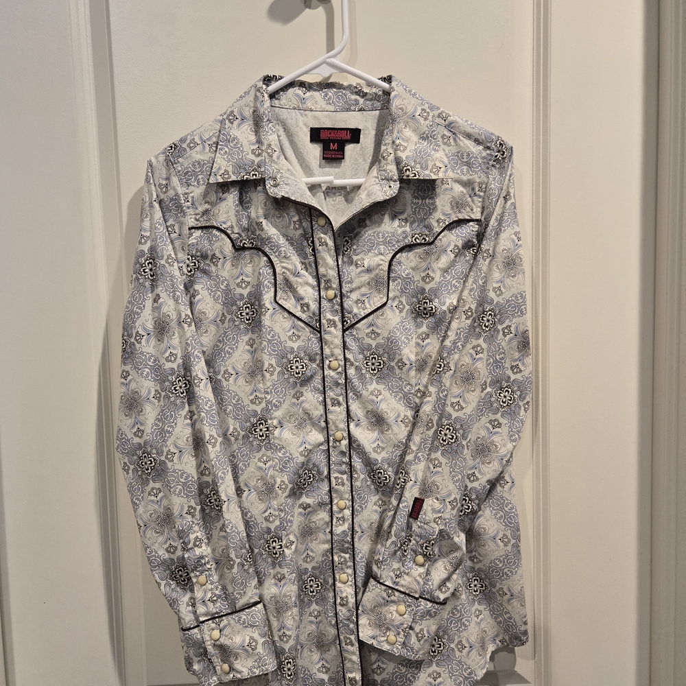 Rock & Roll Cowgirl Women's Blue Paisley Western Shirt
